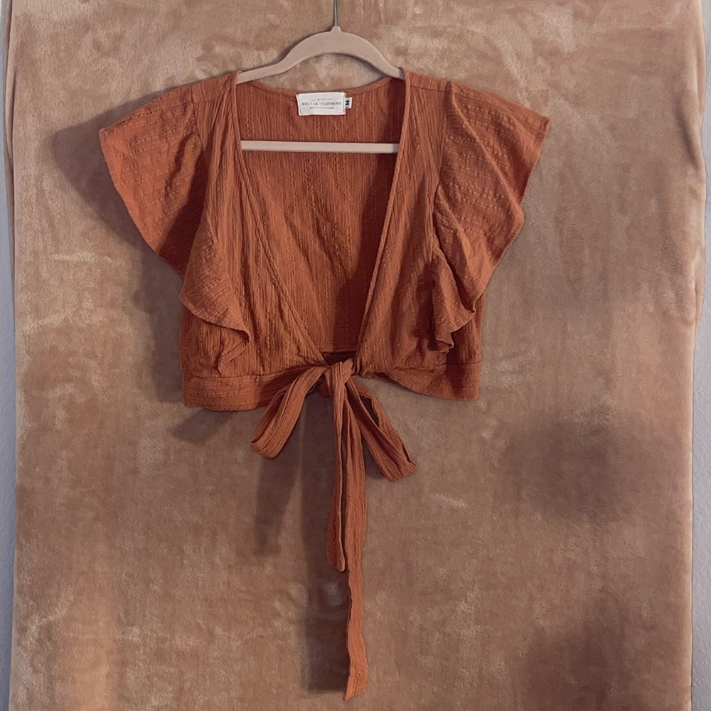 Nectar boutique crop top